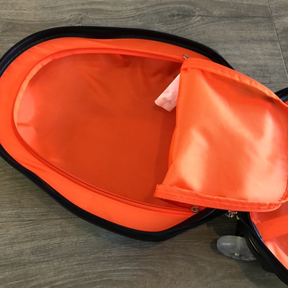 Heyes Travel Tots 2-Piece Luggage Set - Picture 10 of 12